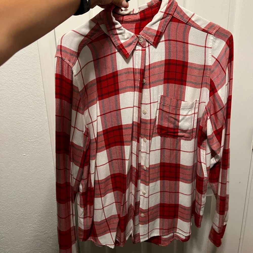 Universal Threads- Medium